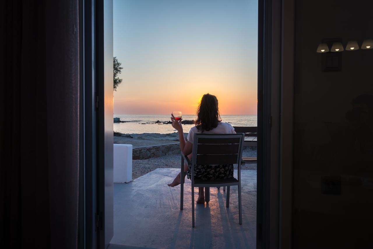 Milos Waves Luxury Apartments Pollonia Exterior foto